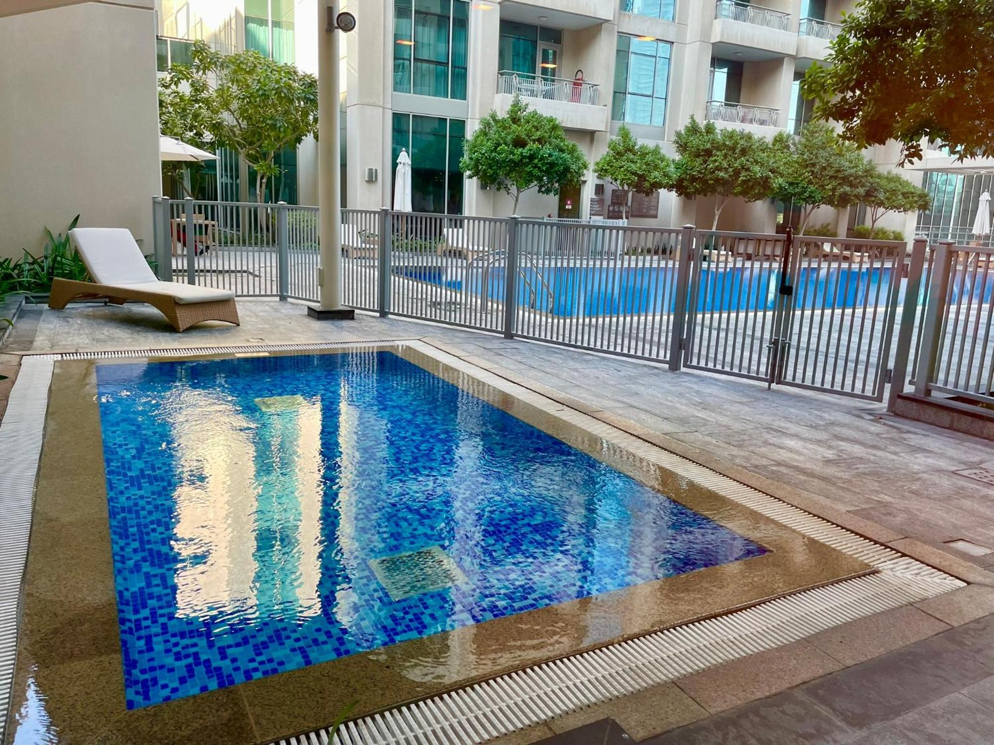 Boulevard 2 Br- Burj Khalifa-Dubai Mall- Pool-Gym Apartment Exterior photo