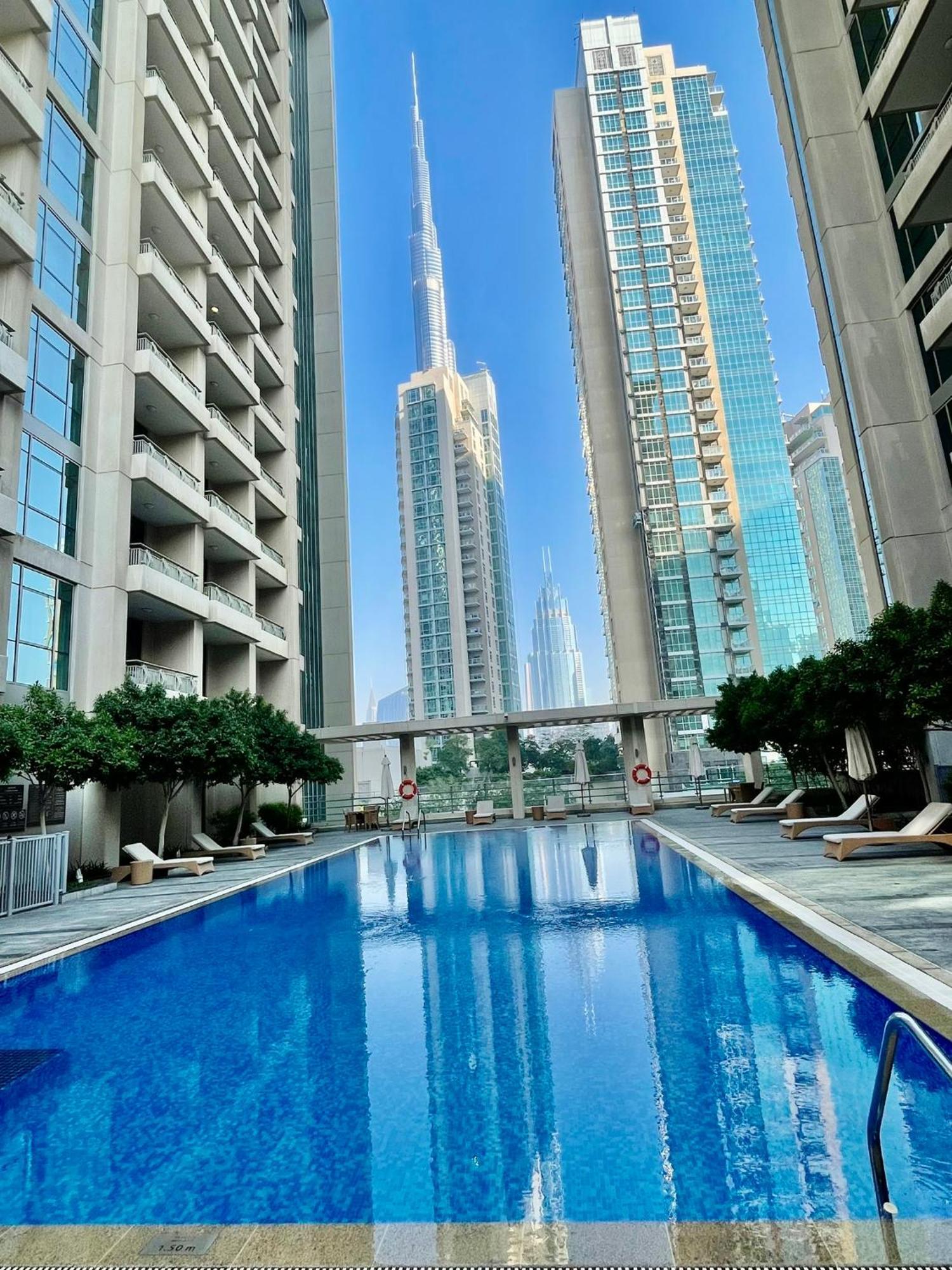 Boulevard 2 Br- Burj Khalifa-Dubai Mall- Pool-Gym Apartment Exterior photo